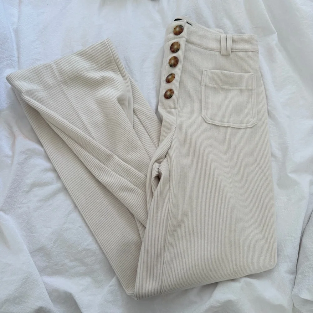House of Harlow 1960 Cream Ribbed Wide Pants Size 6 High Rise Button Front - Picture 4 of 7